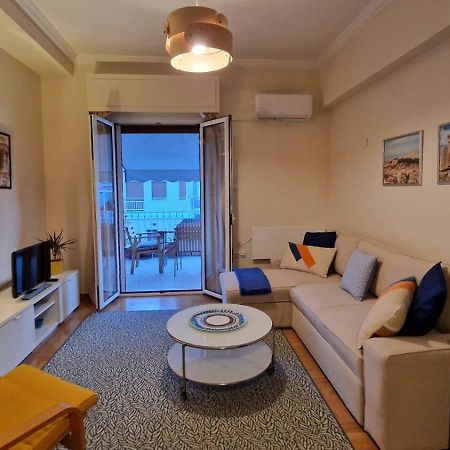 Cozy Apartment With Wrap Around Balcony Atena Exterior foto
